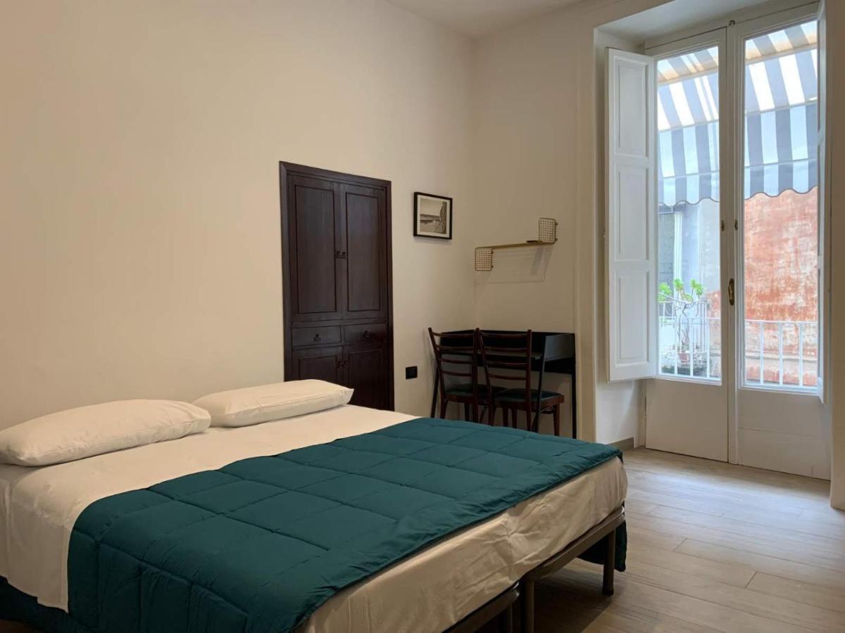 Fondacolivella Hotel Napoli Bagian luar foto