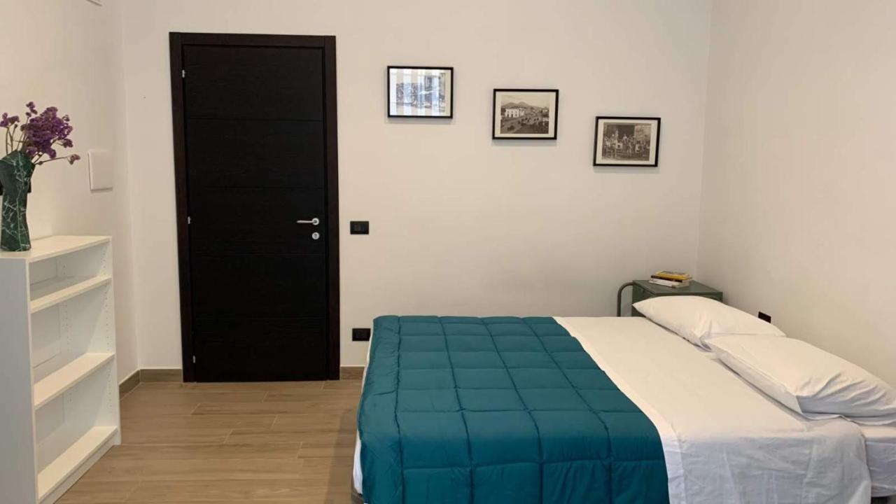 Fondacolivella Hotel Napoli Bagian luar foto